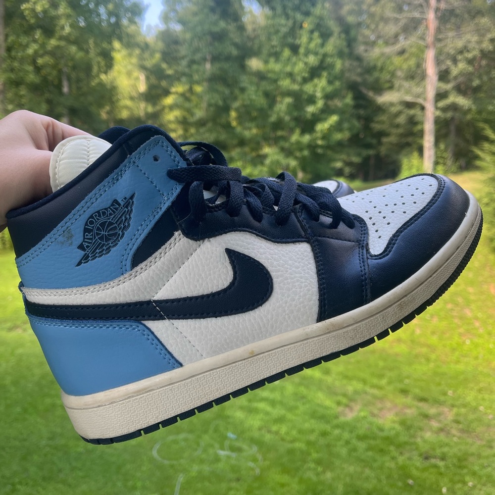 Jordan 1 obsidian 8.5 men 10 women Nike